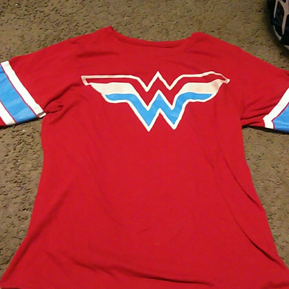 Wonder woman tee